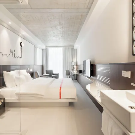 Hotel Ruby Ella By Ihg
