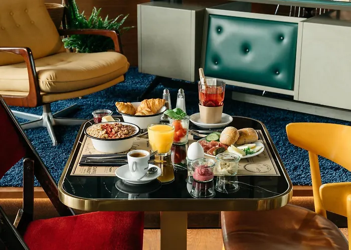 Hotel Ruby Ella Kolonia