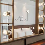 Ruby Ella By Ihg Hotel 4*