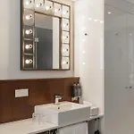 Ruby Ella By Ihg 4*