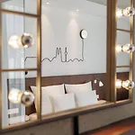 Hotel Ruby Ella By Ihg 4*