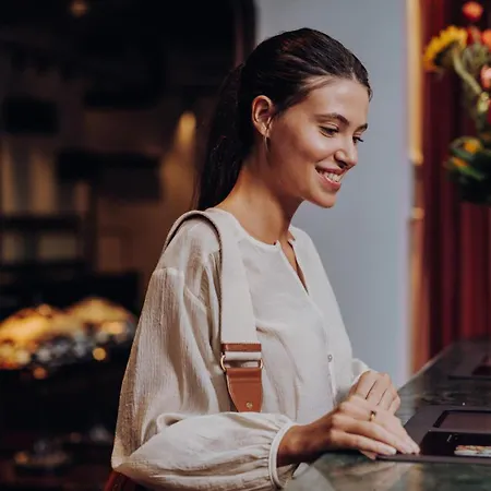 Ruby Ella By Ihg 4* Köln