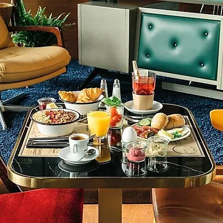 Ruby Ella By Ihg 4* Colonia