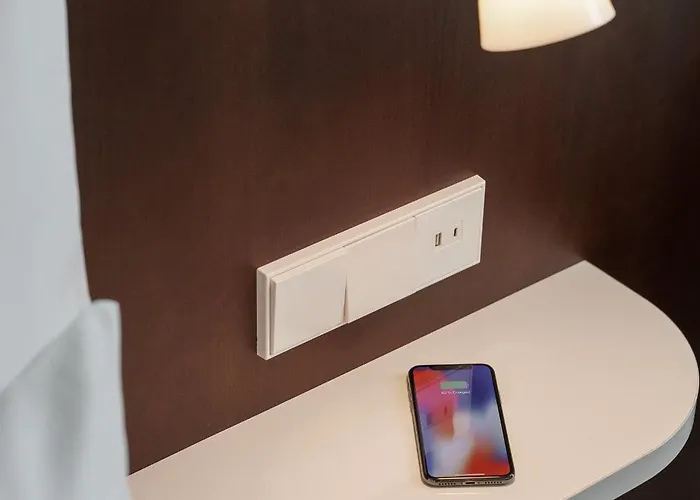 Otel Ruby Ella Köln