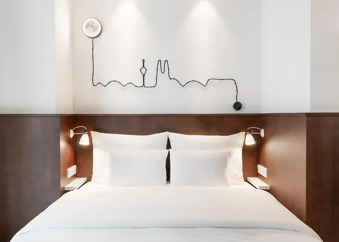 Ruby Ella Hotel Cologne